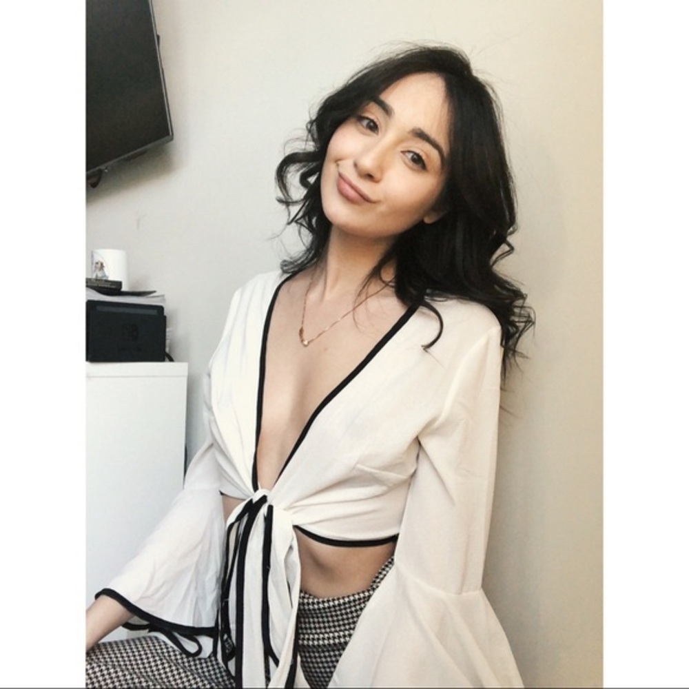 🌼Wrap around crop top 🌼